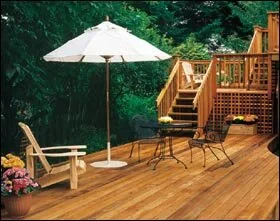 Cedar backyard deck design example